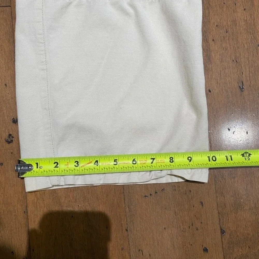 Old Navy cream cargo pants Size L